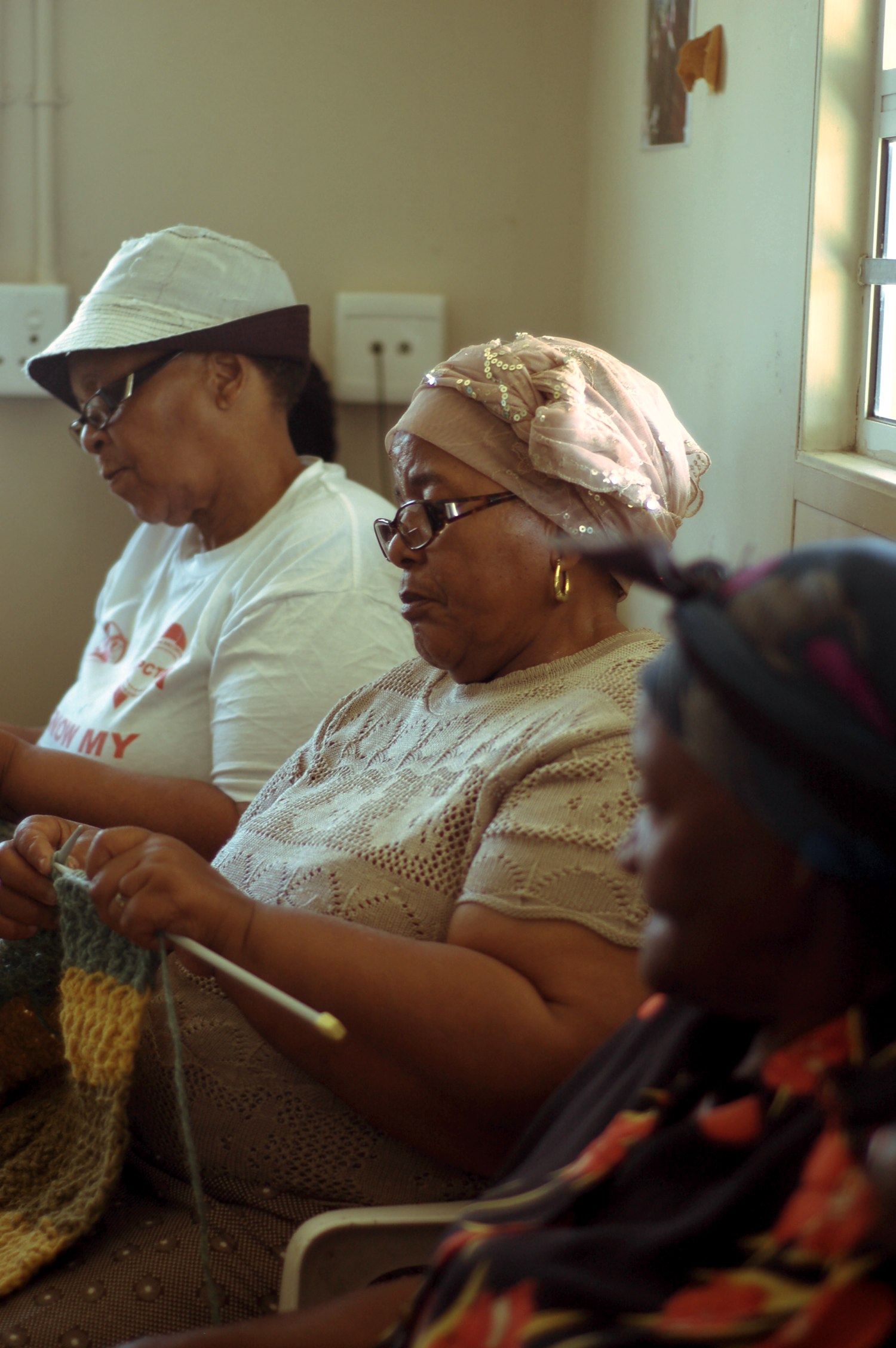 Seniors knitting at Ikamva Labantu